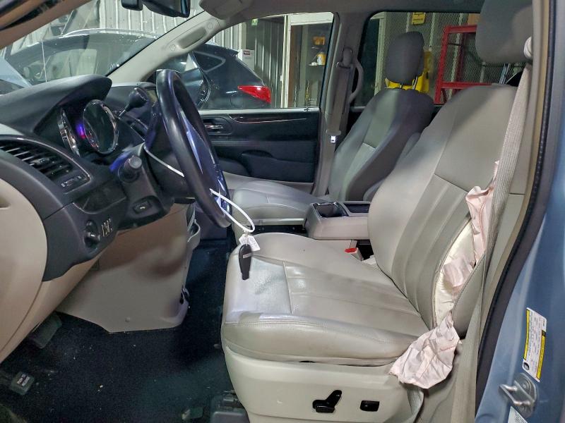Photo 7 from auction – 2013 CHRYSLER TOWN & COU with VIN 2C4RC1CG6DR810421
