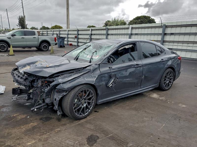 TOYOTA CAMRY XSE 2025 with VIN 4T1DAACK2SU533718 - Photo from auction