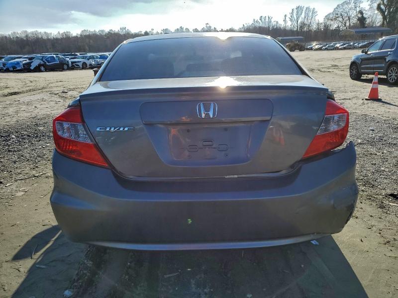 Photo 6 from auction – 2012 HONDA CIVIC LX with VIN 19XFB2F58CE355934