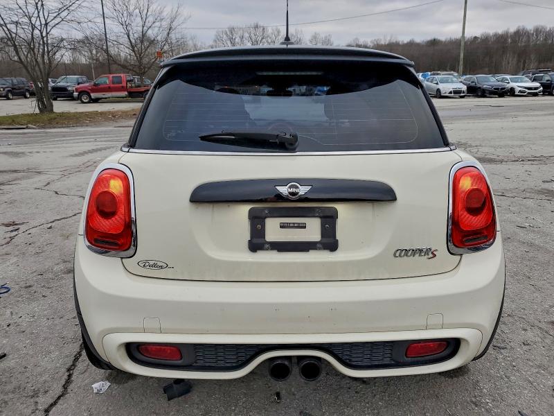 Photo 6 from auction – 2015 MINI COOPER S with VIN WMWXP7C55F2A59472