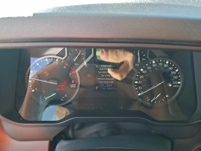 Photo 9 from auction – 2024 TOYOTA TUNDRA with VIN 5TFLA5AB7RX038966