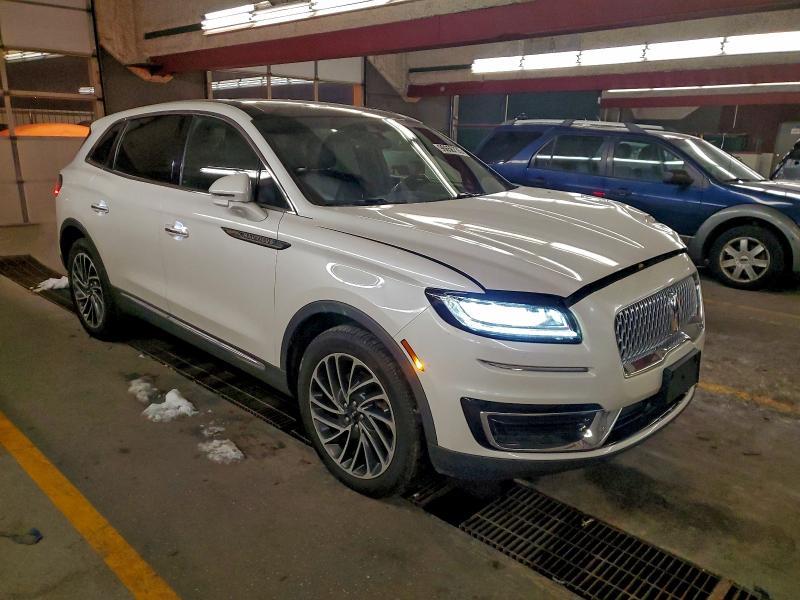 Photo 4 from auction – 2019 LINCOLN NAUTILUS R with VIN 2LMPJ8L93KBL17826