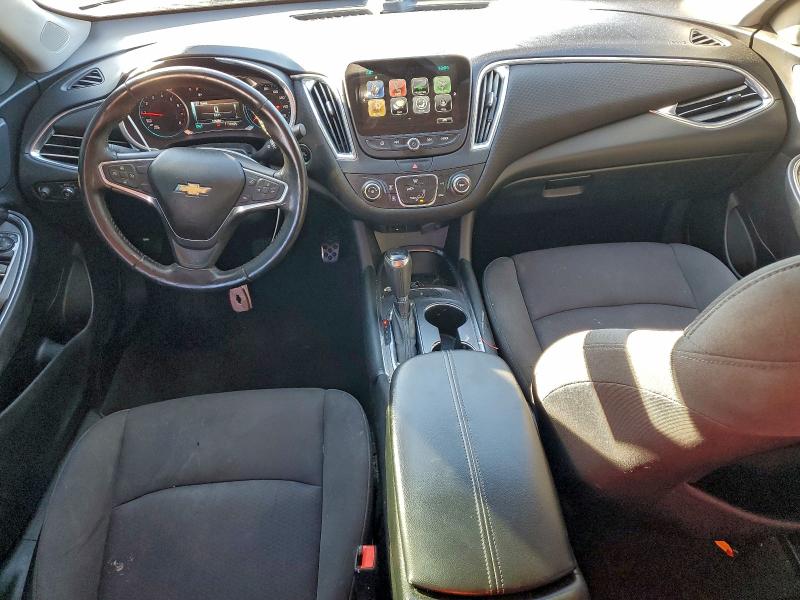Photo 8 from auction – 2018 CHEVROLET MALIBU LT with VIN 1G1ZD5ST1JF172531