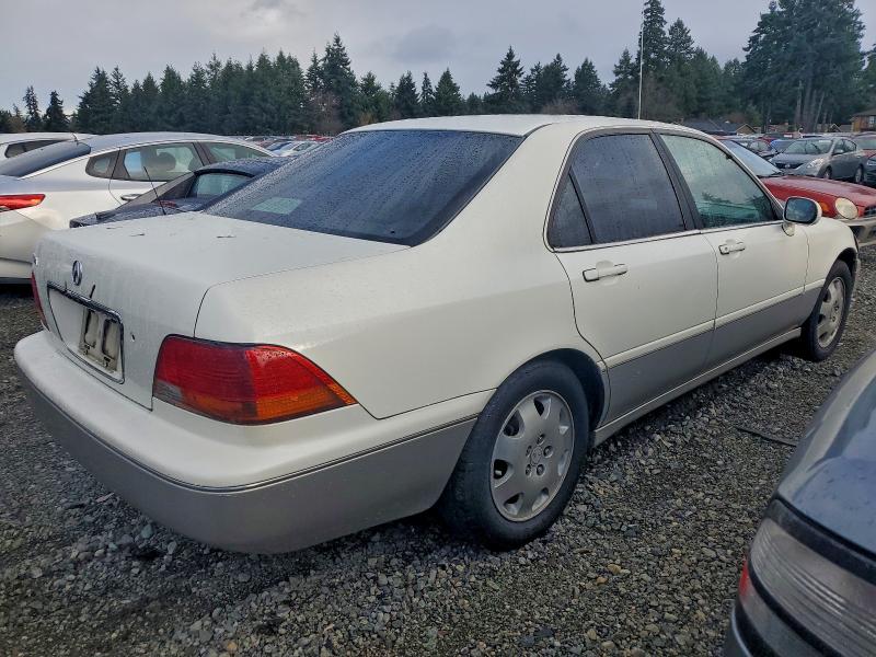 Photo 3 from auction – 1998 ACURA 3.5RL SE with VIN JH4KA9687WC010778
