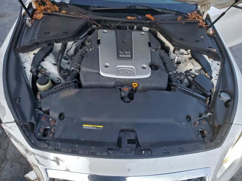 Photo 11 from auction – 2015 INFINITI Q50 BASE with VIN JN1BV7AR5FM422494