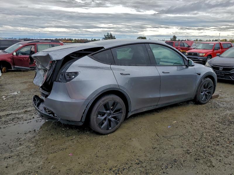 Photo 3 from auction – 2025 TESLA MODEL Y with VIN 7SAYGDEE8SF249311