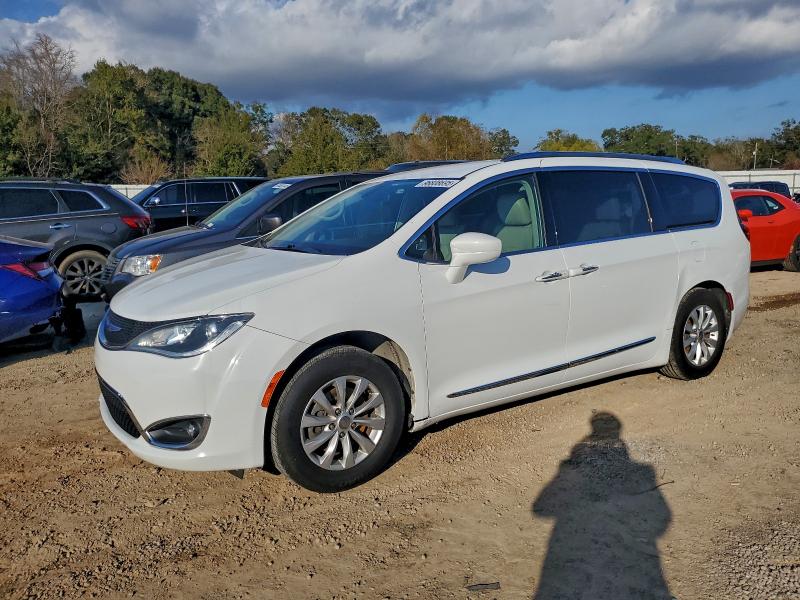 CHRYSLER PACIFICA T 2019 with VIN 2C4RC1BG7KR730365 - Photo from auction