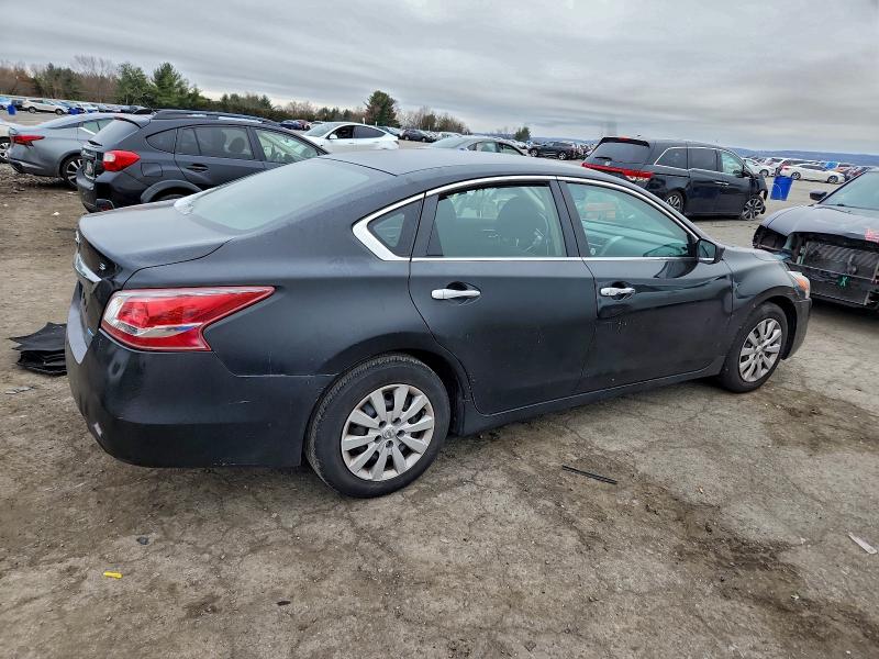 Photo 3 from auction – 2013 NISSAN ALTIMA 2.5 with VIN 1N4AL3AP2DC282547