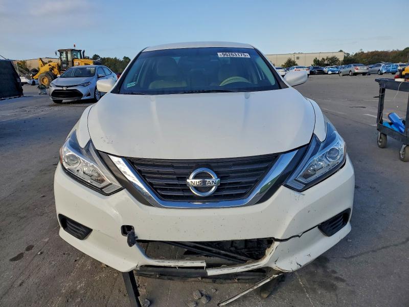 Photo 5 from auction – 2016 NISSAN ALTIMA 2.5 with VIN 1N4AL3AP2GN324837