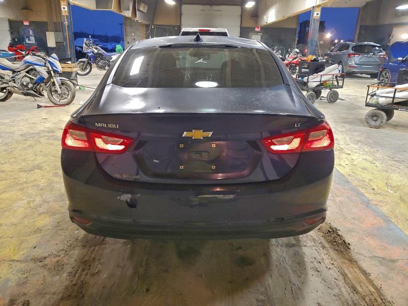 Photo 6 from auction – 2016 CHEVROLET MALIBU LT with VIN 1G1ZE5ST4GF199793