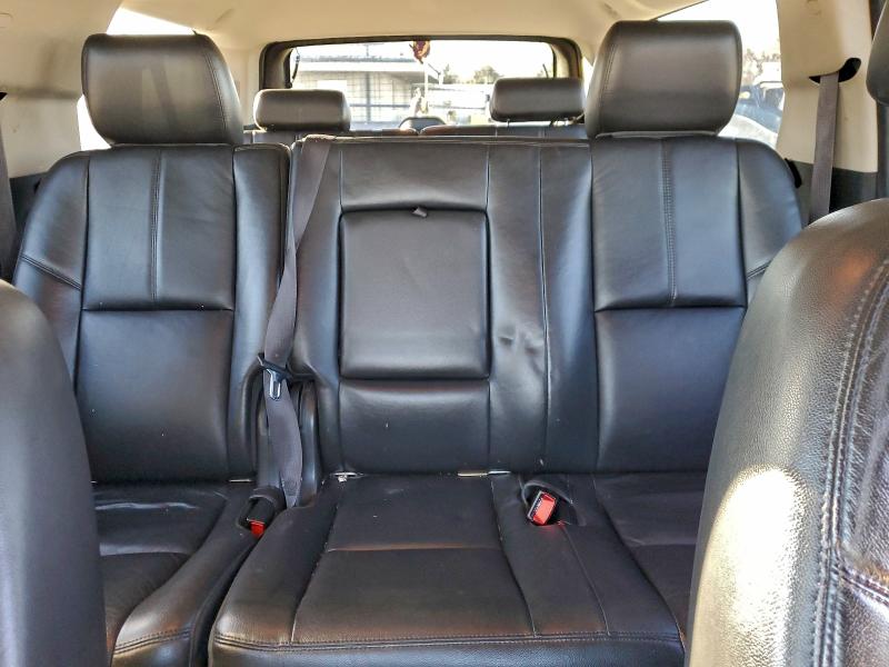 Photo 10 from auction – 2012 CHEVROLET SUBURBAN C with VIN 1GNSCJE08CR224252