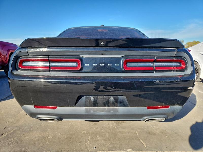 Photo 6 from auction – 2018 DODGE CHALLENGER with VIN 2C3CDZAG9JH241879