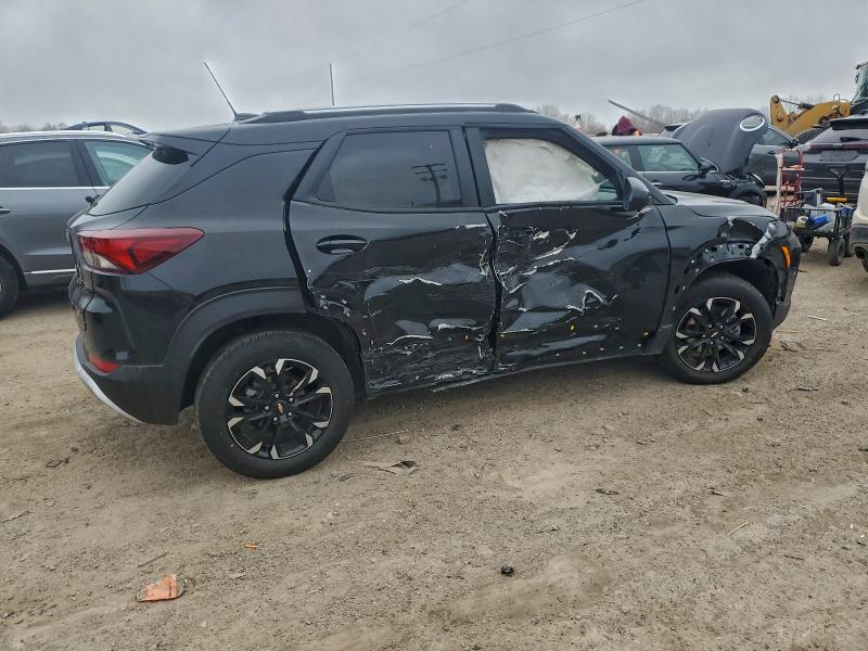 Photo 3 from auction – 2023 CHEVROLET TRAILBLAZE with VIN KL79MRSL3PB030015