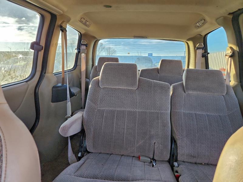Photo 10 from auction – 2000 CHEVROLET VENTURE with VIN 1GNDU03E6YD270780