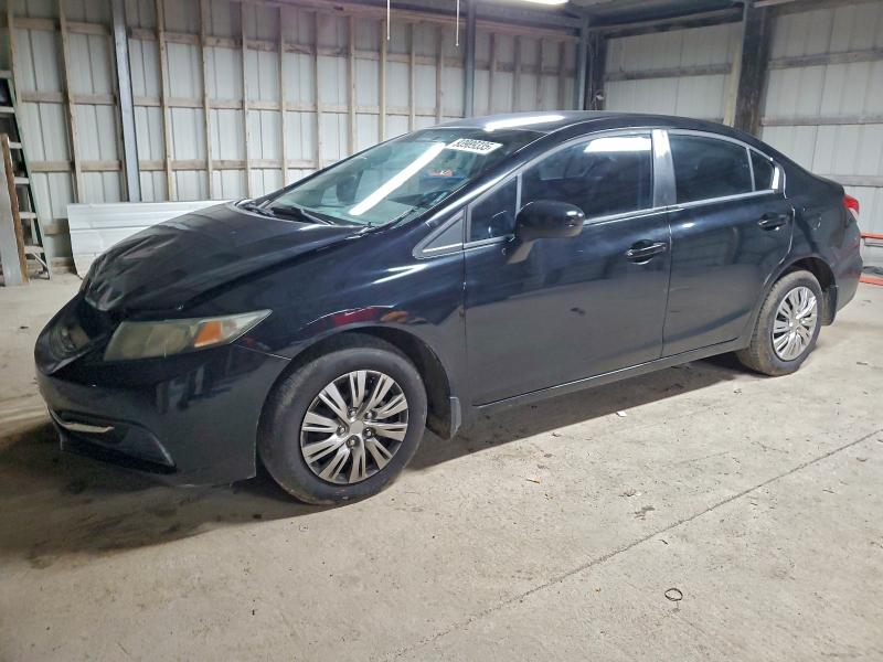 HONDA CIVIC LX 2015 with VIN 19XFB2E5XFE041577 - Photo from auction