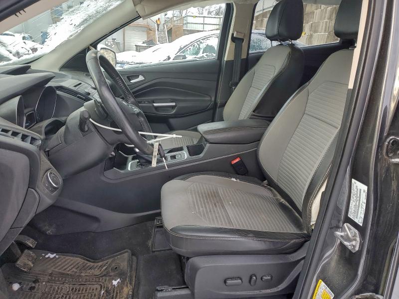 Photo 7 from auction – 2017 FORD ESCAPE SE with VIN 1FMCU9GD8HUC22302