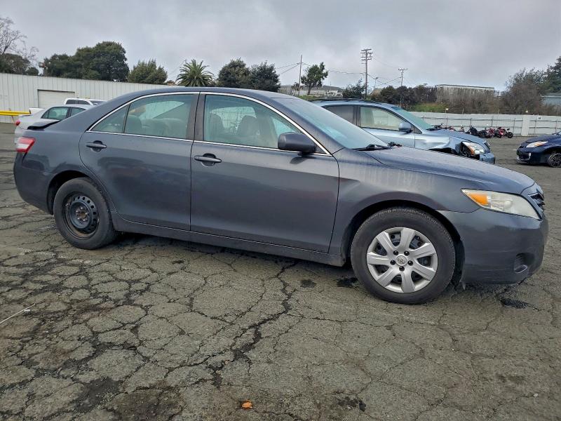 Photo 4 from auction – 2010 TOYOTA CAMRY BASE with VIN 4T1BF3EK8AU095299