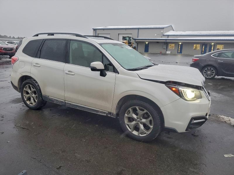 Photo 4 from auction – 2018 SUBARU FORESTER 2 with VIN JF2SJAWC9JH410264