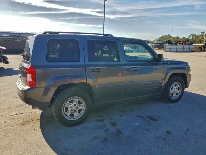 Photo 3 from auction – 2015 JEEP PATRIOT with VIN 1C4NJPBAXFD409593