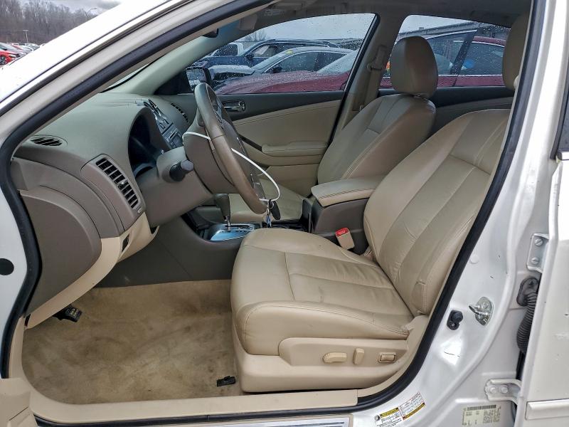 Photo 7 from auction – 2012 NISSAN ALTIMA SR with VIN 1N4BL2AP9CN405892