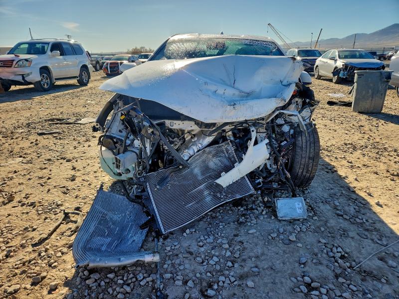 Photo 5 from auction – 2017 CHEVROLET VOLT PREMI with VIN 1G1RD6S5XHU102510