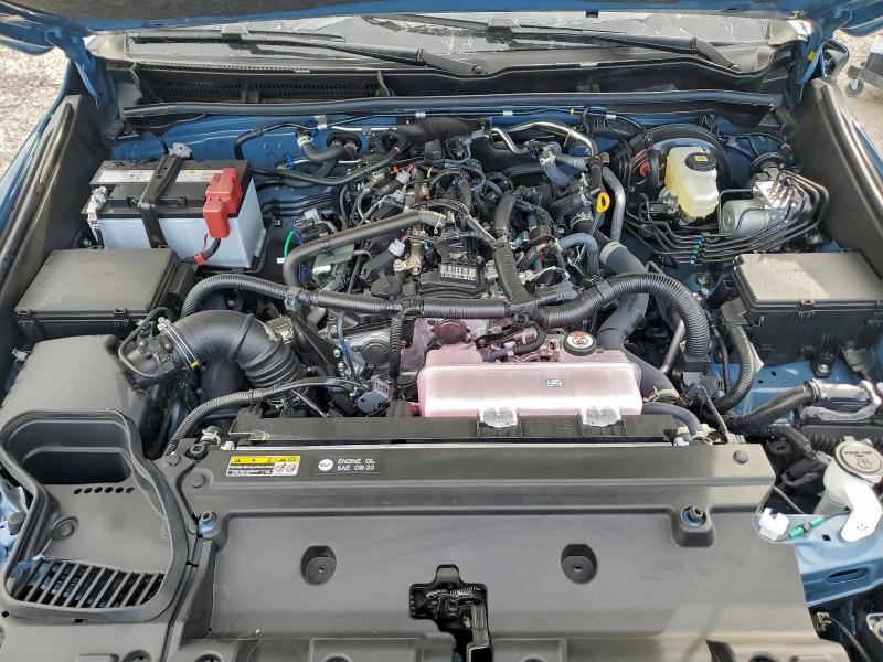 Photo 12 from auction – 2025 TOYOTA 4RUNNER SR with VIN JTEVA5BR5S5058277