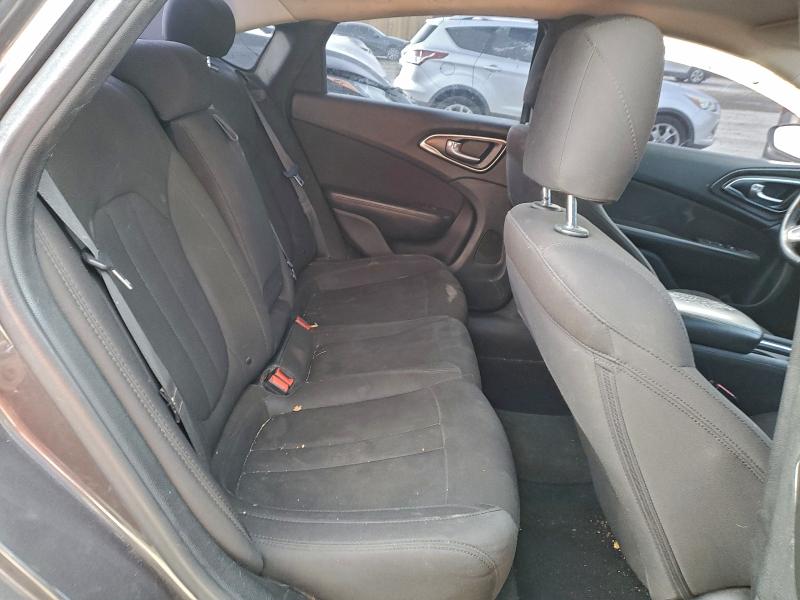 Photo 10 from auction – 2015 CHRYSLER 200 LIMITE with VIN 1C3CCCAB5FN723932
