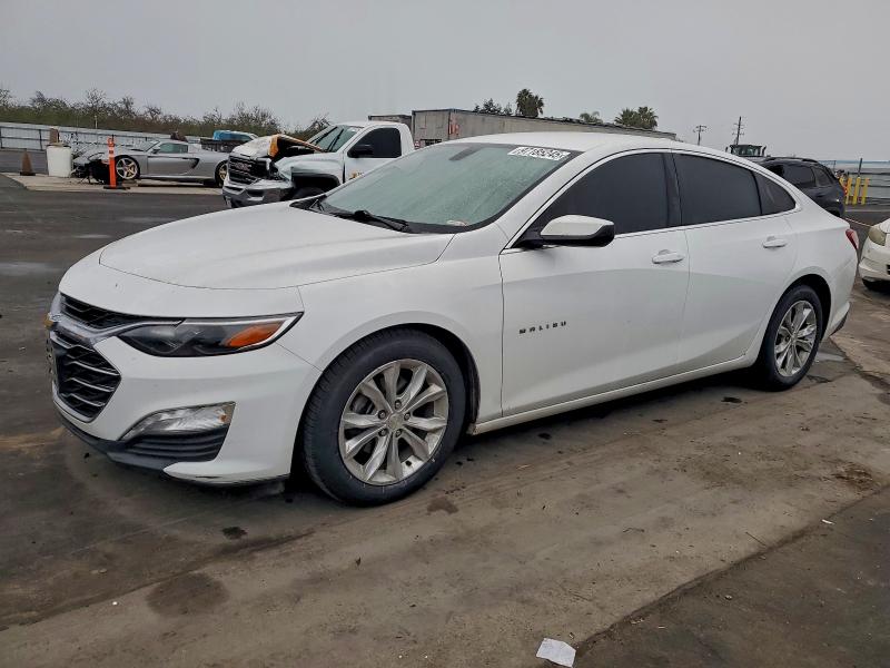 CHEVROLET MALIBU LT 2021 with VIN 1G1ZD5ST4MF072153 - Photo from auction