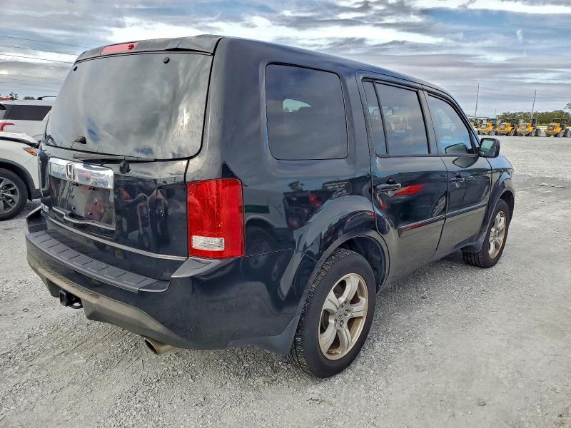 Photo 3 from auction – 2013 HONDA PILOT EXL with VIN 5FNYF3H67DB013377