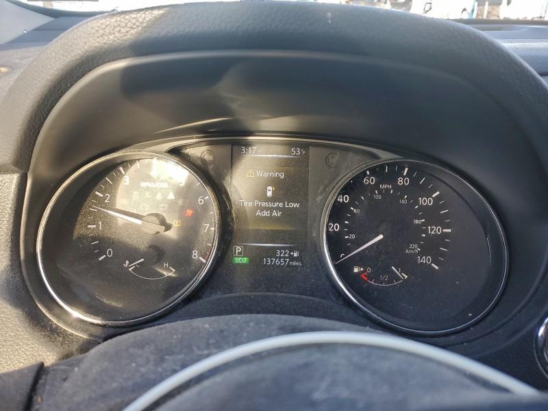 Photo 9 from auction – 2017 NISSAN ROGUE S with VIN KNMAT2MV8HP529664