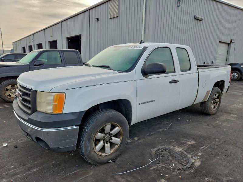 GMC NEW SIERRA 2007 with VIN 2GTEC19C171592183 - Photo from auction