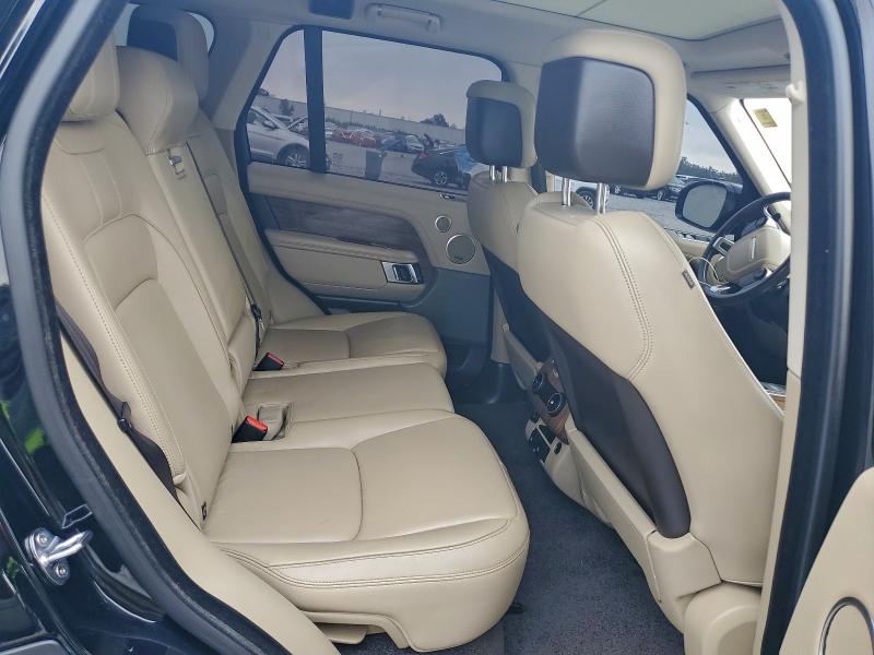 Photo 10 from auction – 2018 LAND ROVER RANGE ROVE with VIN SALGR2RV3JA500902