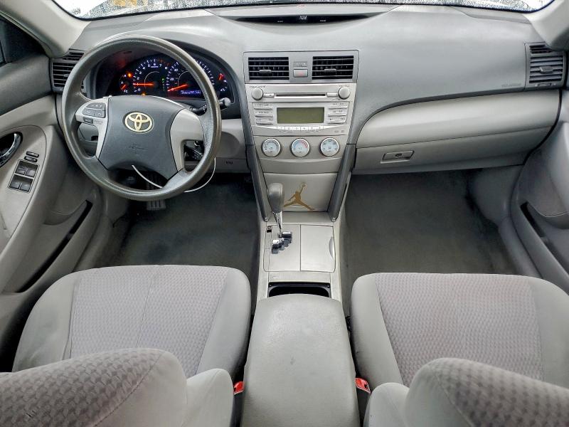 Photo 8 from auction – 2011 TOYOTA CAMRY BASE with VIN 4T1BF3EK5BU612477