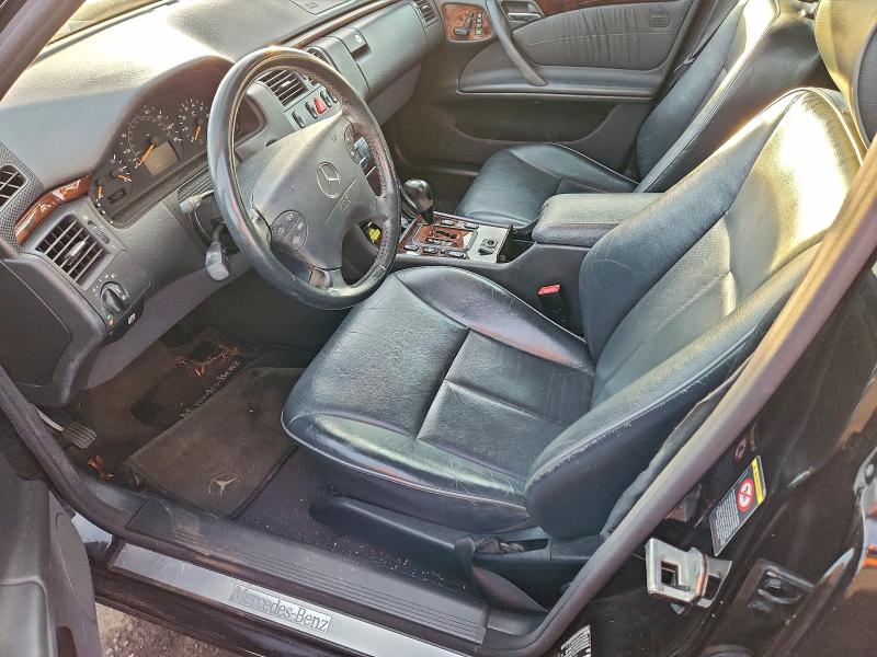 Photo 7 from auction – 2001 MERCEDES-BENZ E 320 4MAT with VIN WDBJF82J21X045584