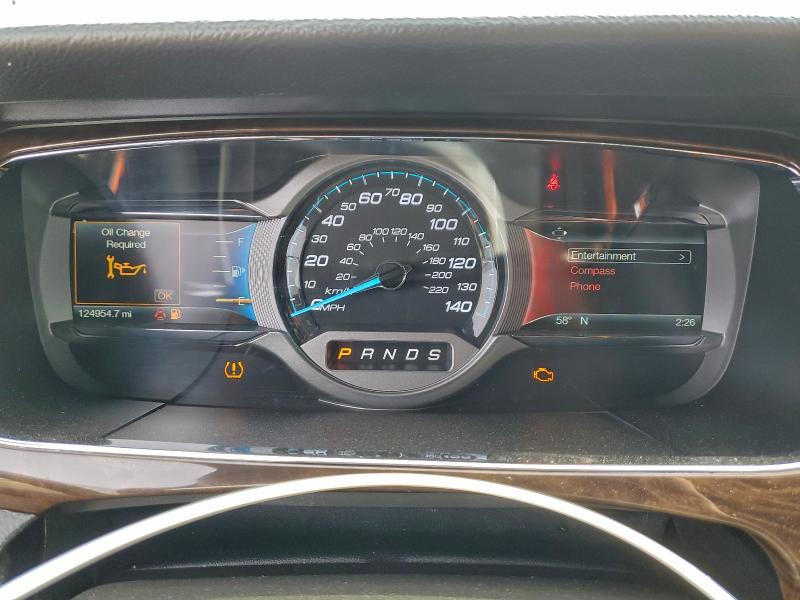 Photo 9 from auction – 2017 FORD TAURUS with VIN 1FAHP2F80HG120980