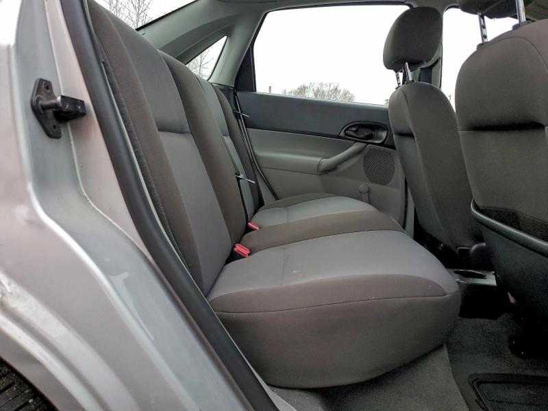 Photo 10 from auction – 2007 FORD FOCUS ZX4 with VIN 1FAFP34N07W363652
