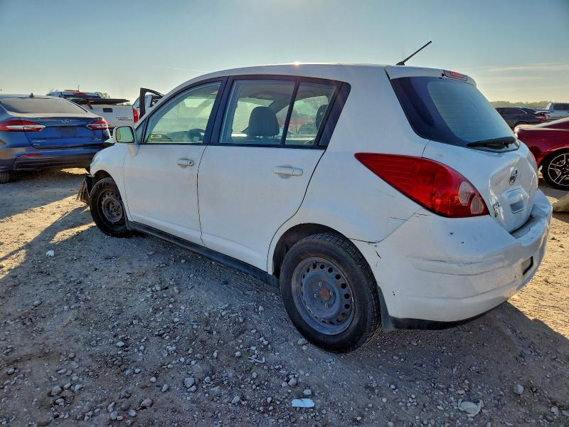 Photo 2 from auction – 2010 NISSAN VERSA with VIN 3N1BC1CP7AL381092