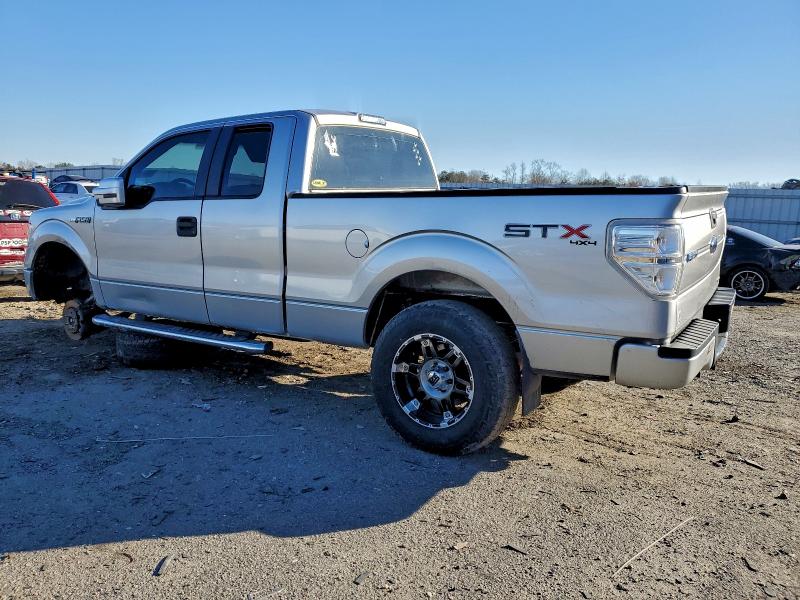 Photo 2 from auction – 2011 FORD F150 SUPER with VIN 1FTFX1EF7BFA83564