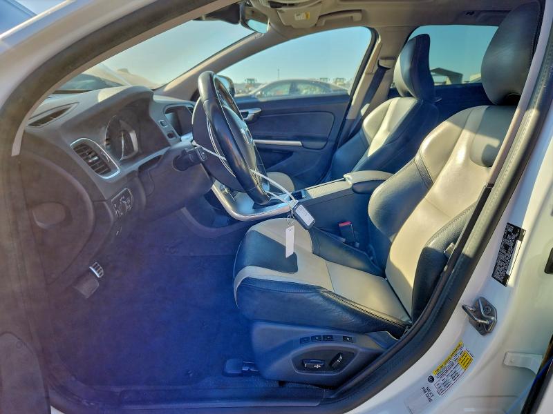 Photo 7 from auction – 2018 VOLVO V60 CROSS with VIN YV440MWK5J2058870