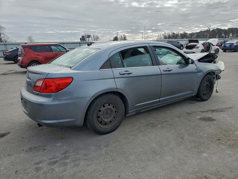 Photo 3 from auction – 2010 CHRYSLER SEBRING TO with VIN 1C3CC4FB1AN148431