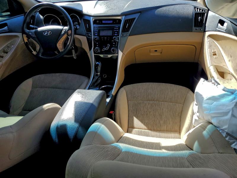 Photo 8 from auction – 2012 HYUNDAI SONATA with VIN 5NPEB4AC9CH366093