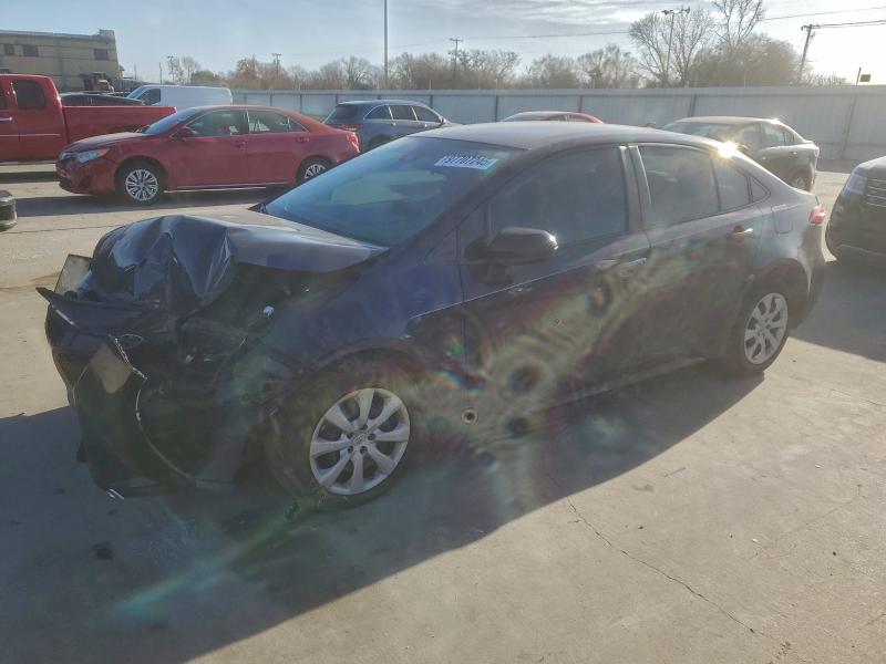 TOYOTA COROLLA LE 2021 with VIN 5YFEPMAE0MP219880 - Photo from auction