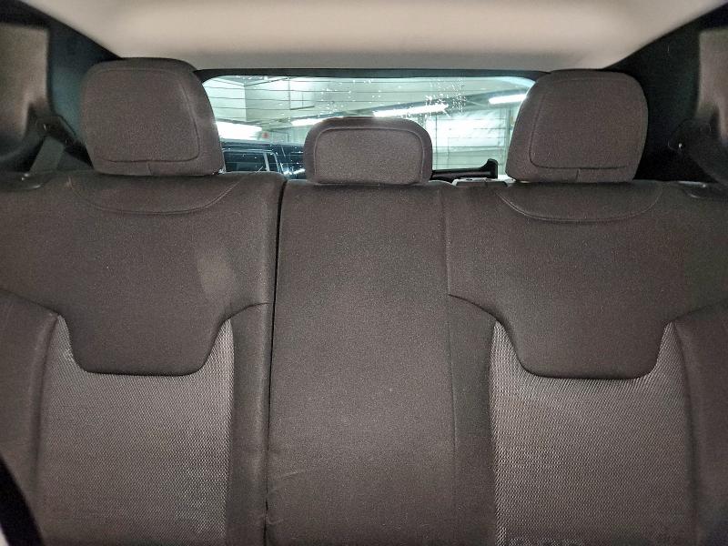 Photo 10 from auction – 2015 JEEP RENEGADE L with VIN ZACCJBBT9FPC17286