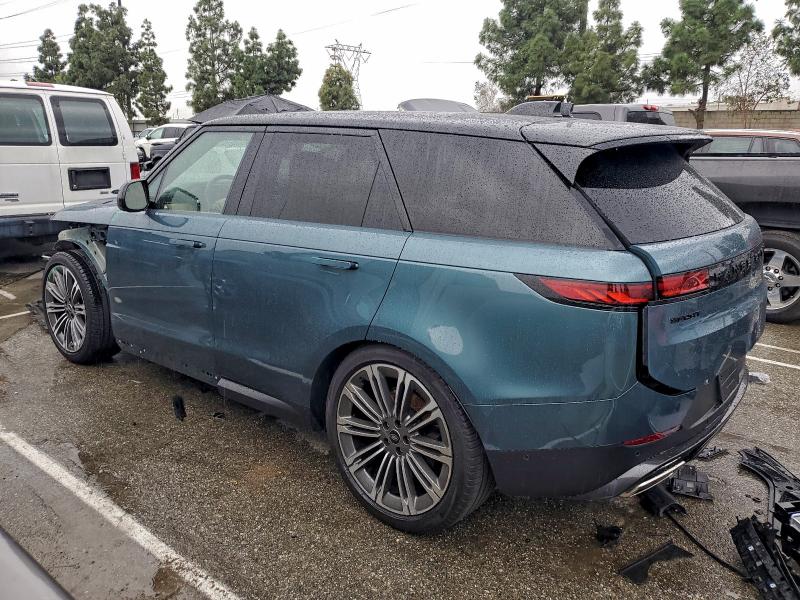 Photo 2 from auction – 2024 LAND ROVER RANGE ROVE with VIN SAL1P9EU1RA408023