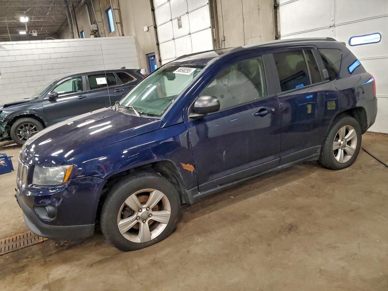 JEEP COMPASS 2016 with VIN 1C4NJDBB0GD551461 - Photo from auction