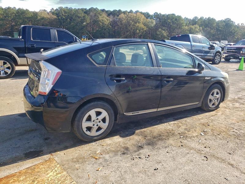 Photo 3 from auction – 2011 TOYOTA PRIUS with VIN JTDKN3DU6B1358578
