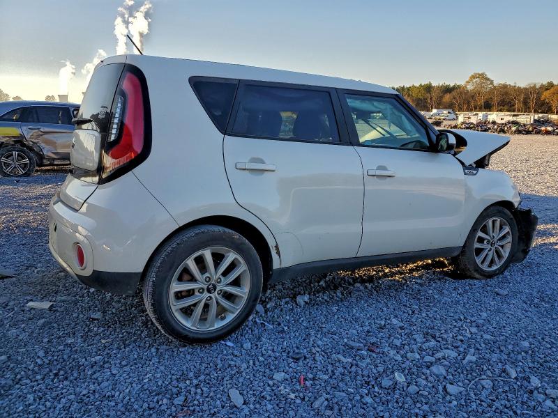 Photo 3 from auction – 2017 KIA SOUL + with VIN KNDJP3A58H7451403