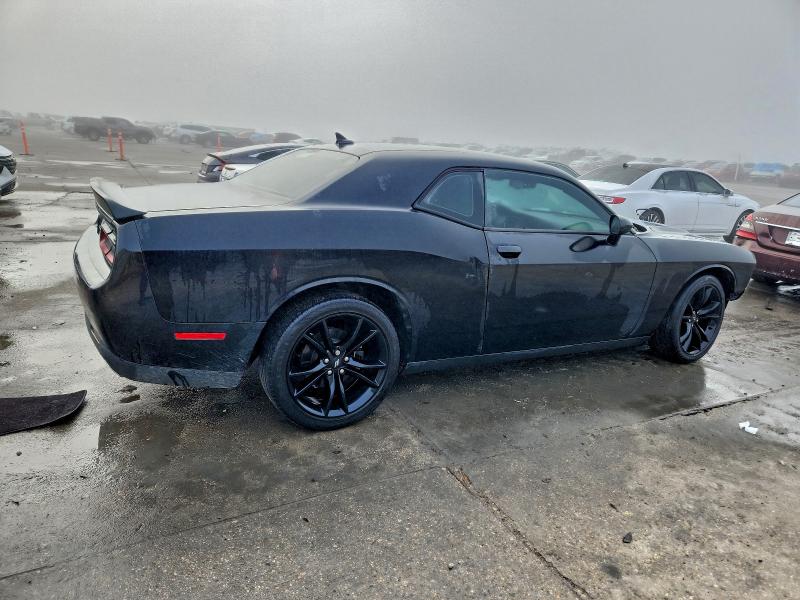 Photo 3 from auction – 2018 DODGE CHALLENGER with VIN 2C3CDZAG3JH339483