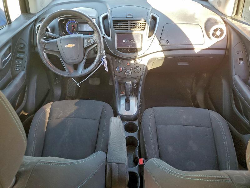 Photo 8 from auction – 2015 CHEVROLET TRAX LS with VIN KL7CJKSB7FB120523