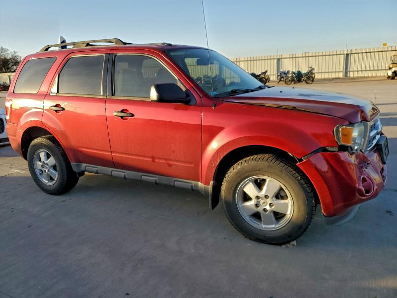 Photo 4 from auction – 2012 FORD ESCAPE XLT with VIN 1FMCU0DG6CKB90559